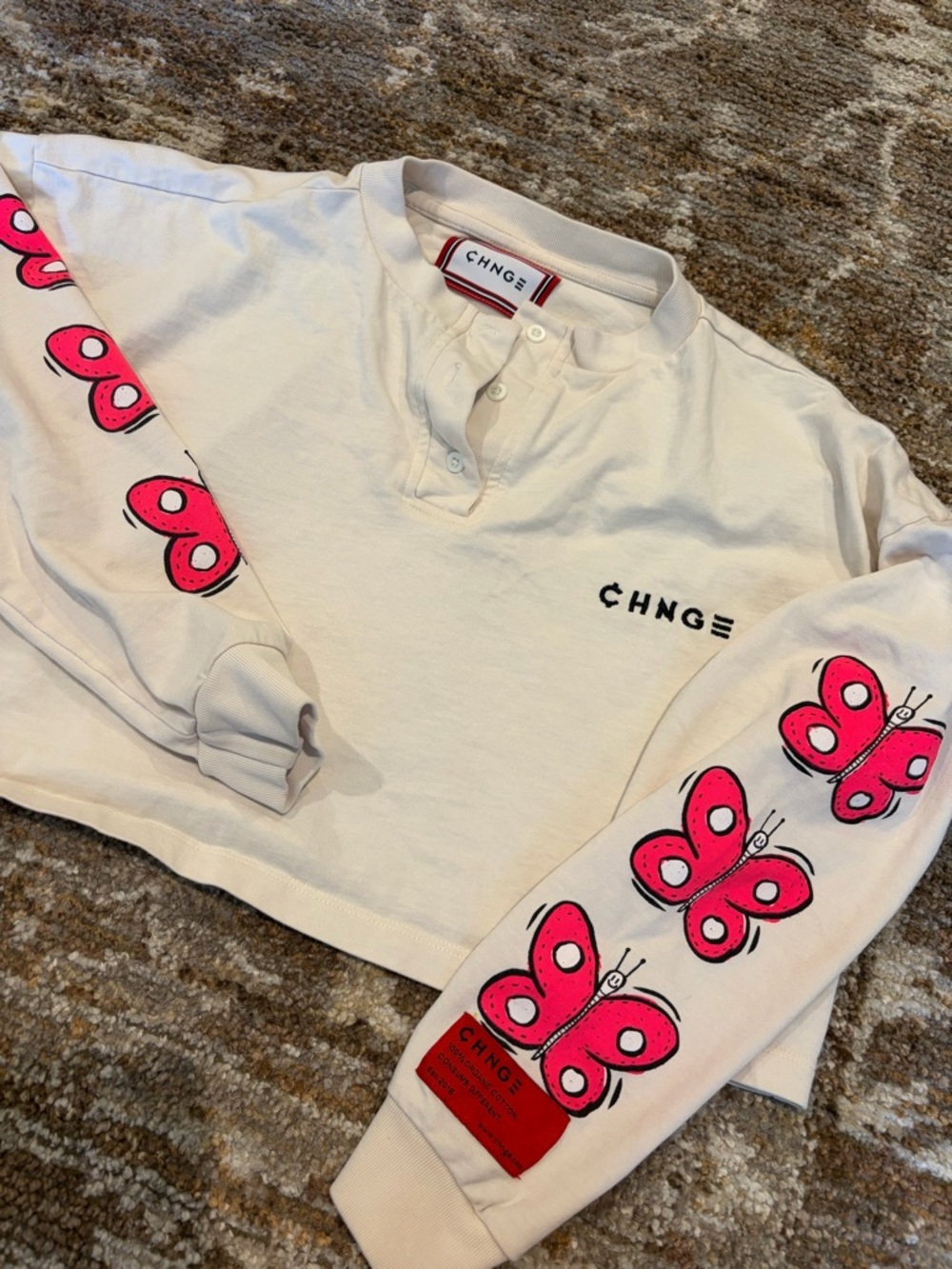 CHNGE Cream Long-Sleeve Henley with Pink Butterfly Sleeve Prints - Picture 3 of 6